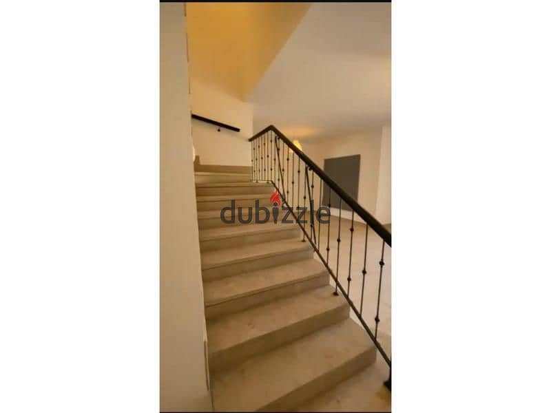 Town house for sale in Mivida Kitchen + ACs 158m . 18