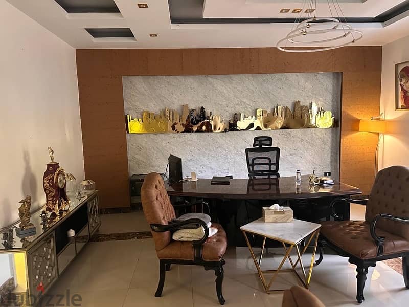 luxery chic office for rent - مكتب فخم شيك اداري الايجار بالتجمع الاول 1