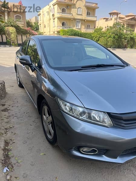 Honda Civic 2013 5