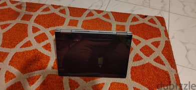 Lenovo yoga (i7, 7th gen, 16gb)