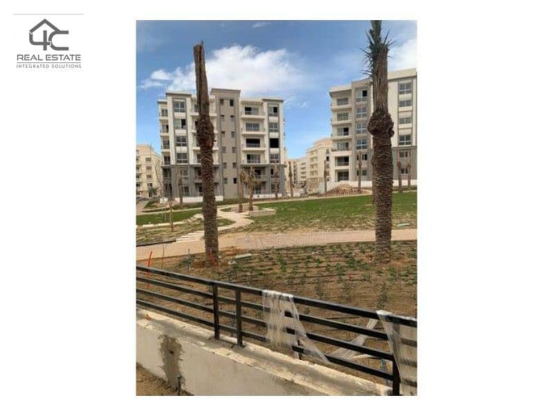 Apartment for sale in installments at the old price with the largest view open to the landscape in the heart of New Cairo 1