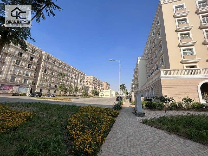 Apartment for sale in installments at the old price with the largest view open to the landscape in the heart of New Cairo 9