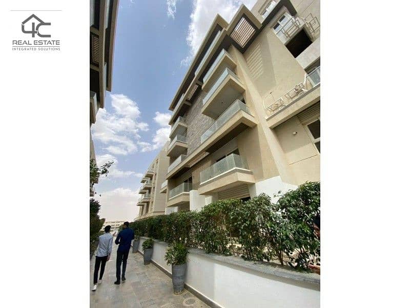 Apartment for sale with direct view on Lagoon at the lowest price in the market for quick sale in installments 2