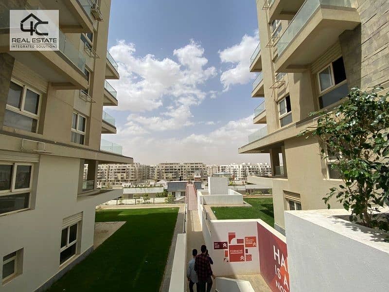 Apartment for sale with direct view on Lagoon at the lowest price in the market for quick sale in installments 3