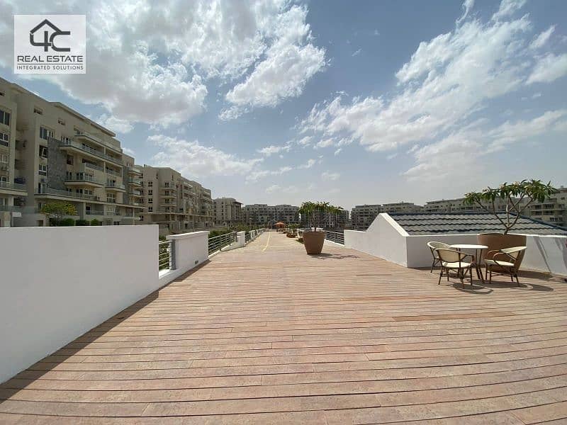 Apartment for sale with direct view on Lagoon at the lowest price in the market for quick sale in installments 9