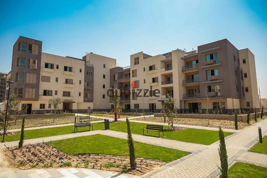 For sale, an apartment of 163 m, Courtyard Centers Compound, next to Mall of Arabia 1