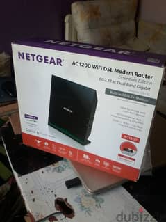 Netgear D6200 AC1200 Dual Band Gigabit WiFi DSL Modem Router