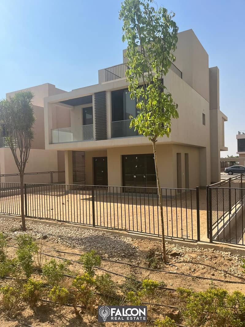 Townhouse 234m fully finished in New Heliopolis, Fifth Settlement, New Cairo, as a Sodic East Compound 4