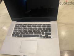 MacBook Pro 2015 15 Inch LED-backlit widescreen notebook ب رامات إضافي