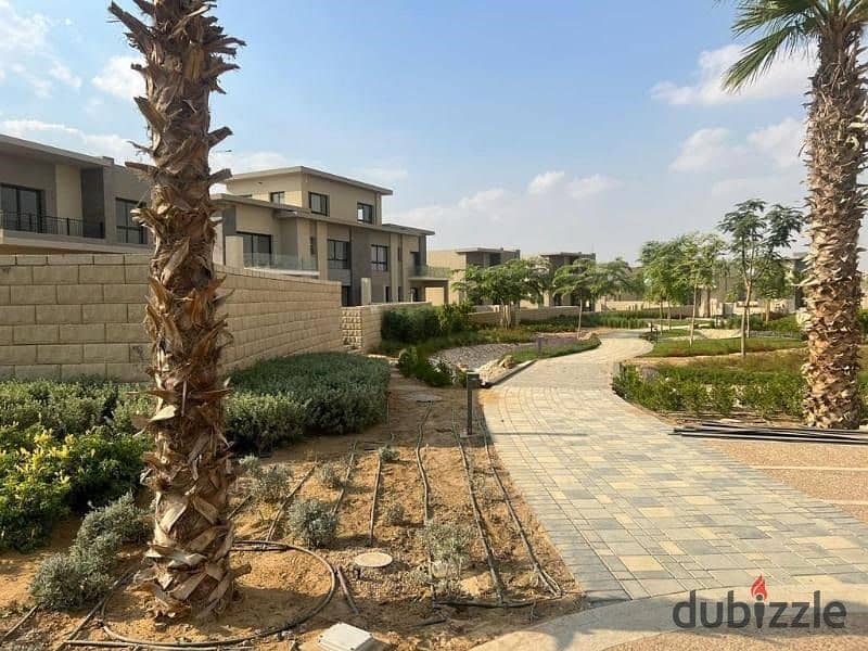 شقة على طريق السويس مباشرة  بالقرب من المطار كمبوند سوان ليك حسن علام  Swan Lake Residence 1