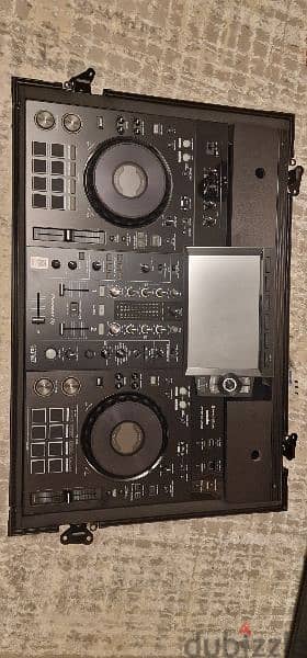 Pioneer DJ XDJ-XR3 with Original UDG flight case 2