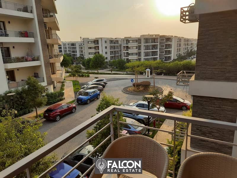 With a 42% discount, a 133-meter apartment (3 rooms) in the Fifth Settlement, Taj City, New Cairo, with facilities for 8 years 7