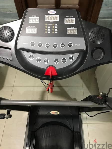 Treadmill Vegamax 3000 مشاية 1