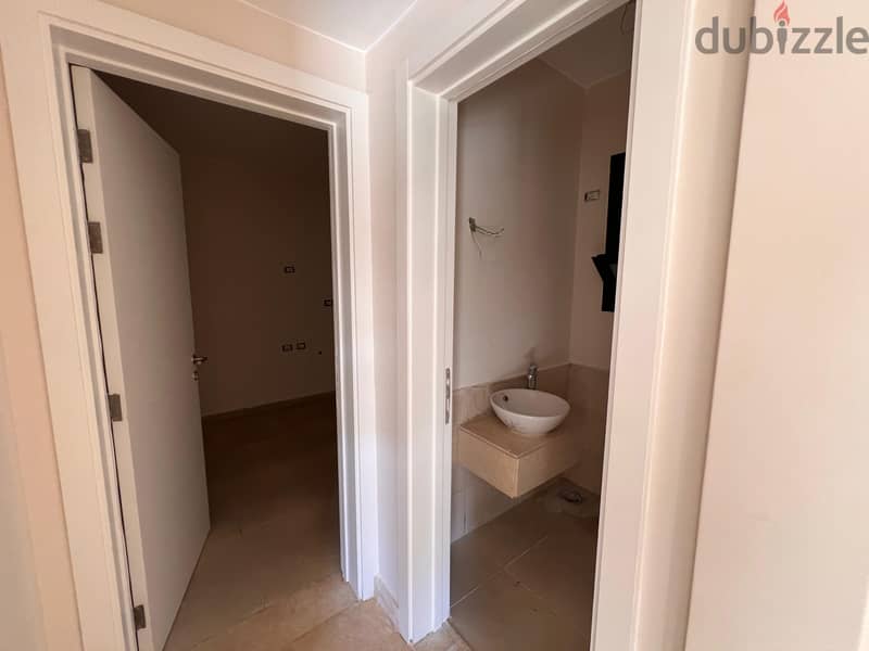 Apartment with garden rent at Owest شقة بجاردن للإيجاربكمبوند اويست 4