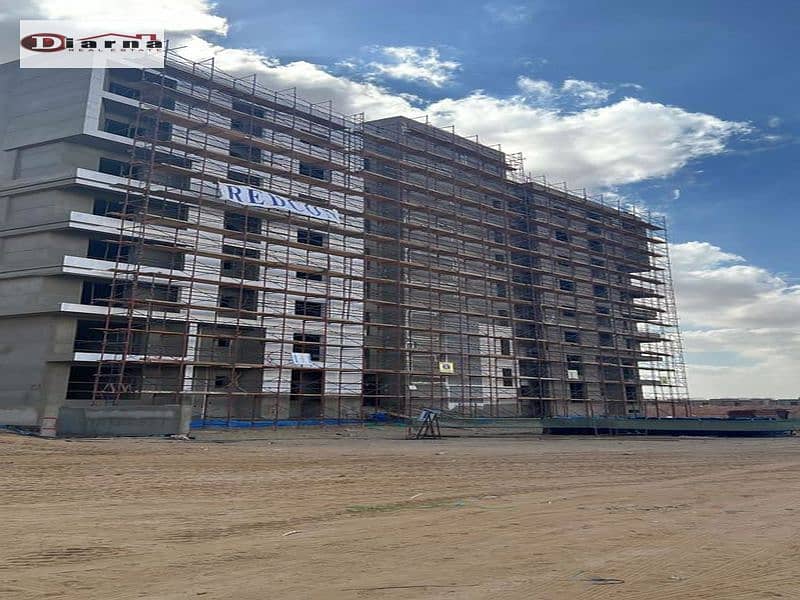 Resale Apartment one Year delivery, for sale in Bleu Vert Compound, installments over 7 years 1