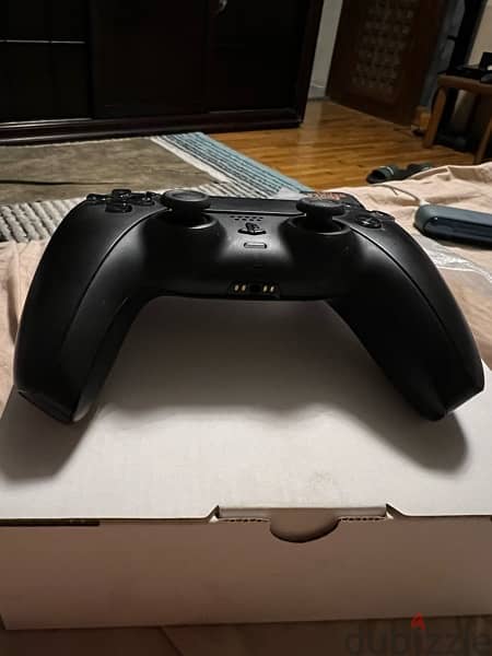 Black PS5 Dualsense Controller 6