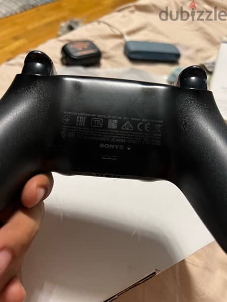 Black PS5 Dualsense Controller 8