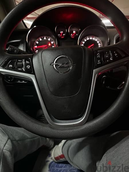 Opel Astra 2014 6