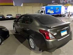 Nissan Sunny 2016