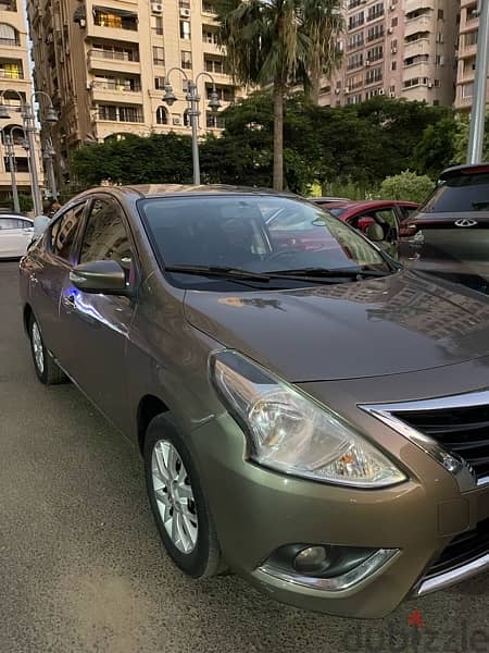 Nissan Sunny 2019 4