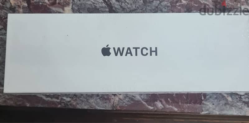 Apple watch SE 2023 44mm جديده متبرشمه ومعاها الفاتوره 0