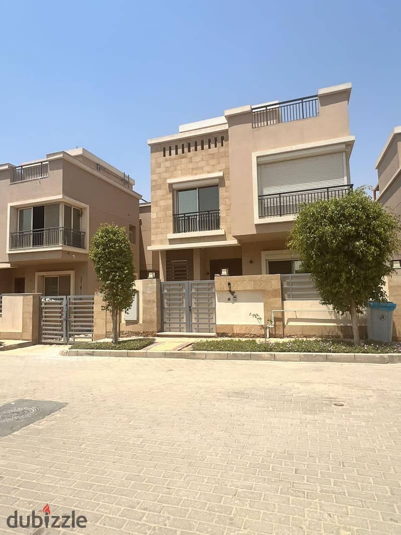 Villa for sale in Taj City View Lakes new Cairo  very special location 4