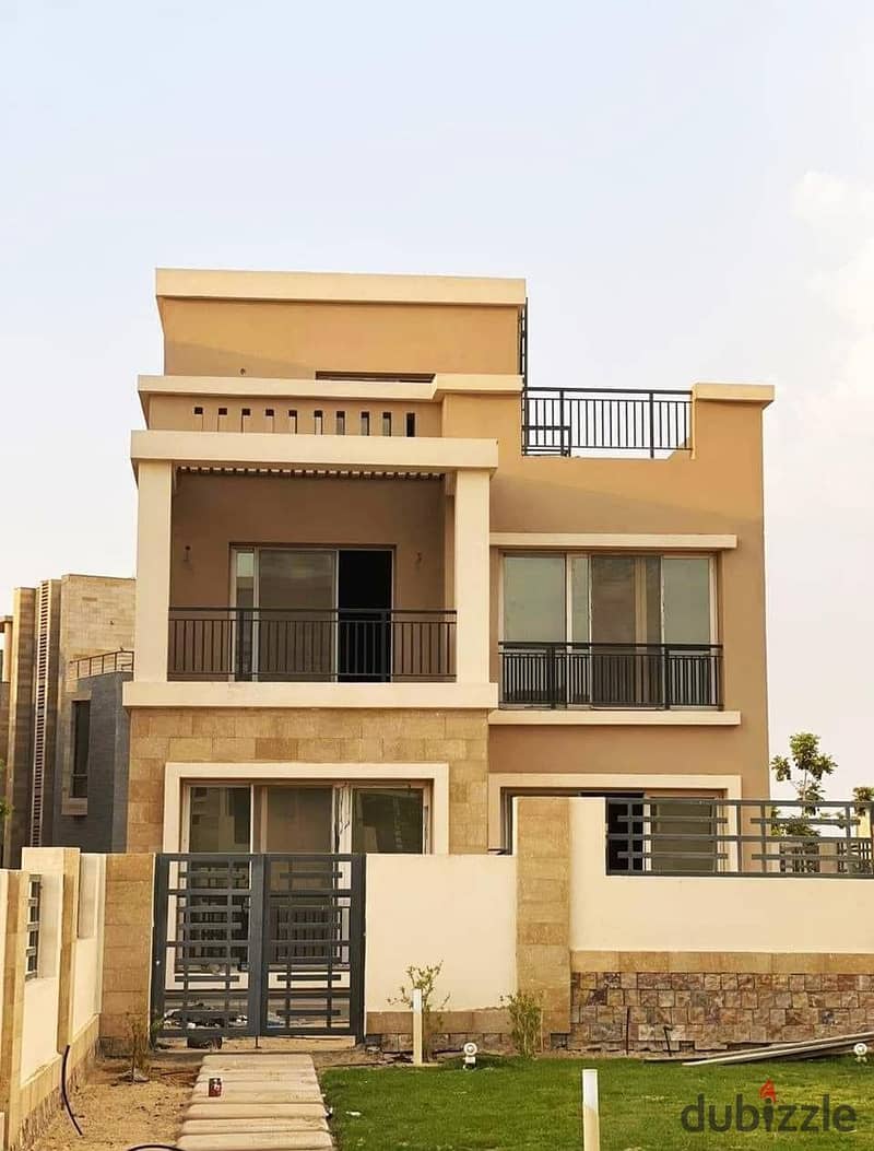 Villa for sale in Taj City View Lakes new Cairo  very special location 9