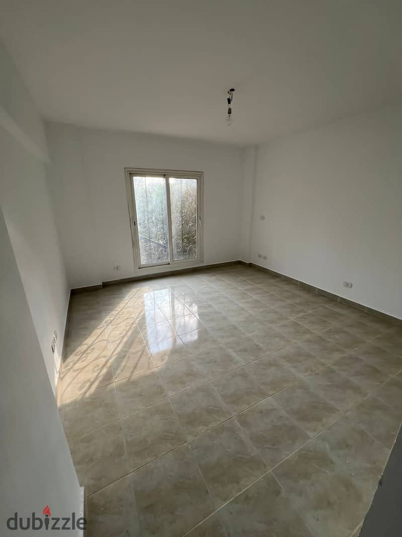 Ground floor apartment with garden for sale in Al Rehab City 2 6