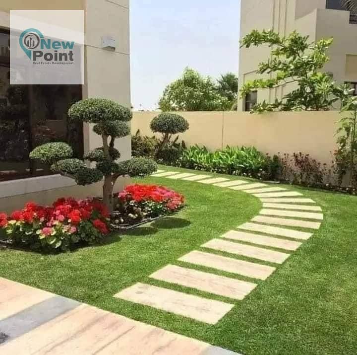 Duplex prime location for sale in a fully serviced compound directly on the ring road near Heliopolis 1