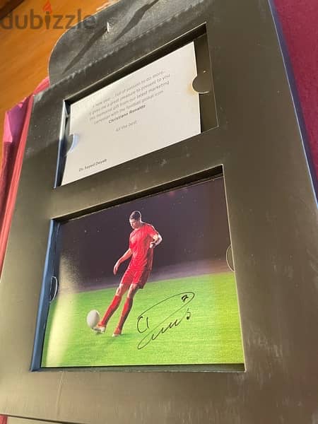 Cristiano Ronaldo CR7 Signed Real Madrid Jersey and Photograph 6