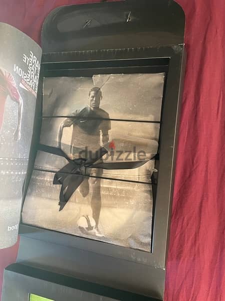 Cristiano Ronaldo CR7 Signed Real Madrid Jersey and Photograph 10