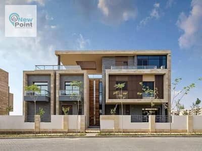 For sale a townhouse villa 240m in Mostakbal City from madint masr Development  in front of Madinaty in The Butterfly Compound