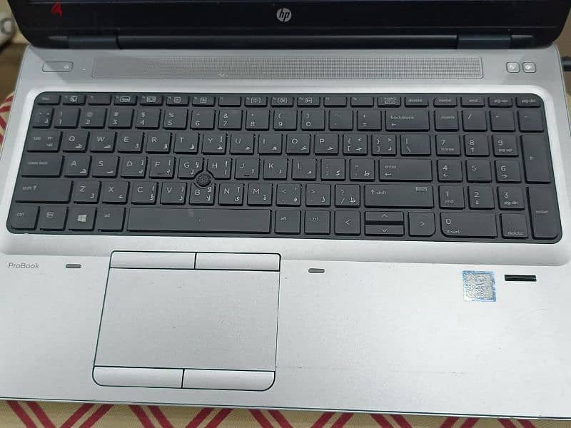 لاب HP i7 قابل للبدل او البيع 2