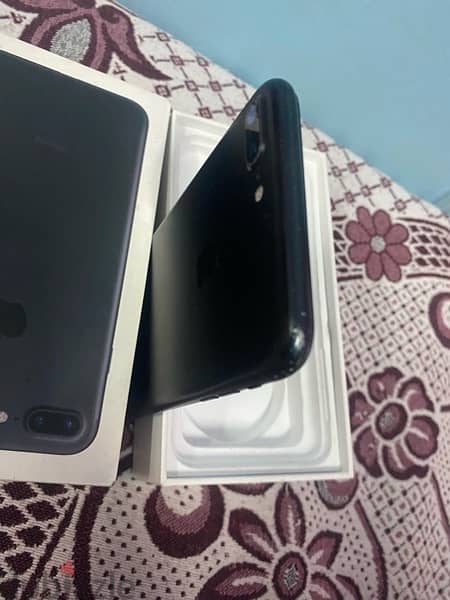 iphone (7plus) (32gb) 5