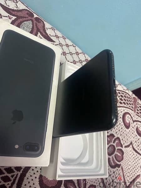 iphone (7plus) (32gb) 6