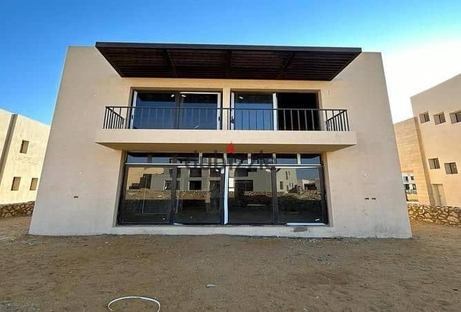 فيلا كورنر 206م للبيع جوار مدينه الانتاج الاعلامى ف اويست  206 sqm corner villa for sale next to the Media Production City in Ouest 2