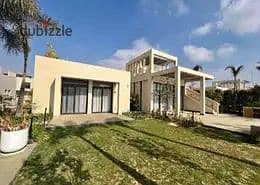 فيلا كورنر 206م للبيع جوار مدينه الانتاج الاعلامى ف اويست  206 sqm corner villa for sale next to the Media Production City in Ouest 4