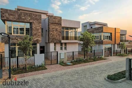 Twin house 300 m for immediate delivery for sale in Sun Capital October