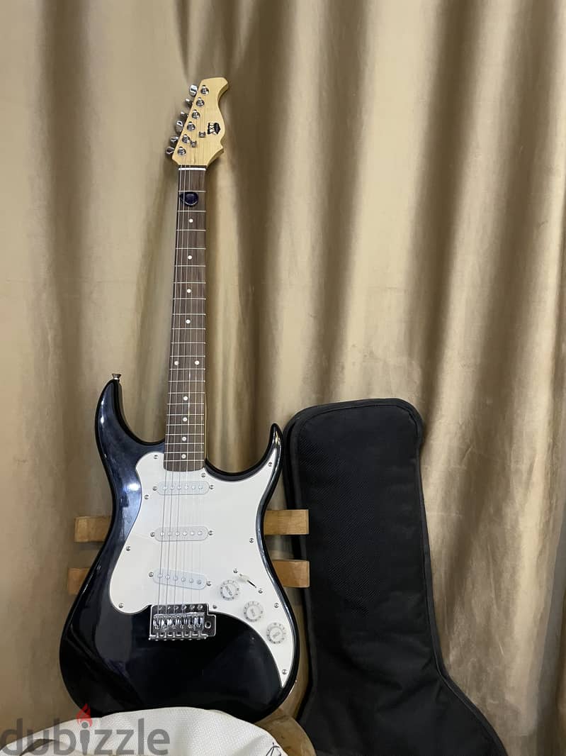 electric guitar with amp 1