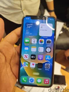 Iphone 11 pro used like new 256 GB