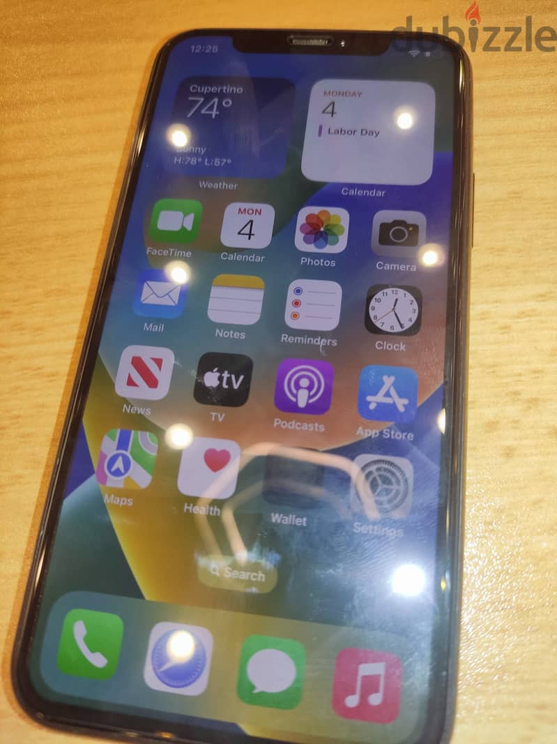 Iphone 11 pro used like new 256 GB 2