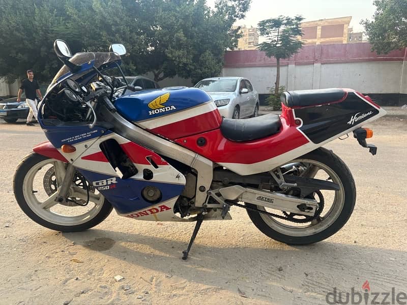 honda cbr 250 2