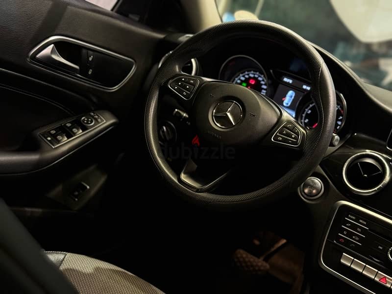 Mercedes Benz CLA 180 _2019 5