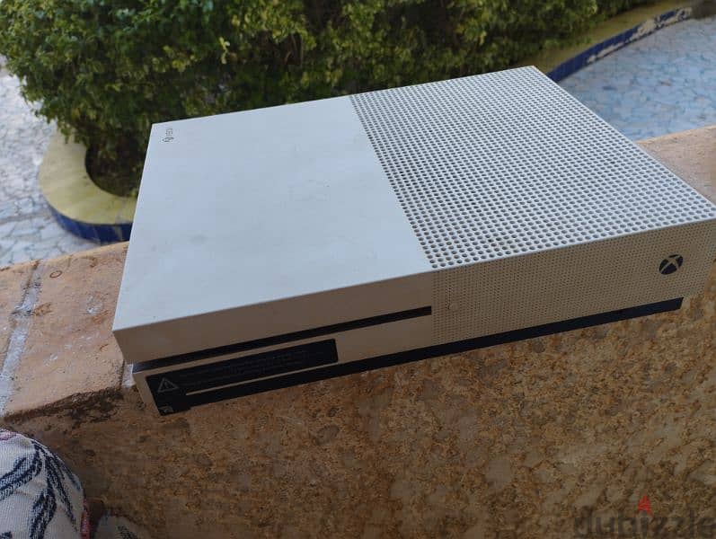 اكس بوكس ون اس Xbox one s  بيور اوريجنال بدون تعديل 5