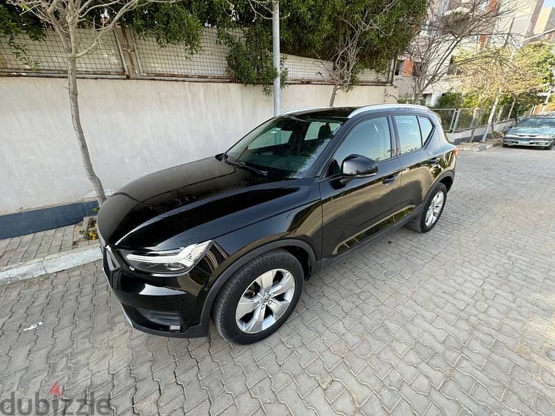 Volvo XC40 2021 3