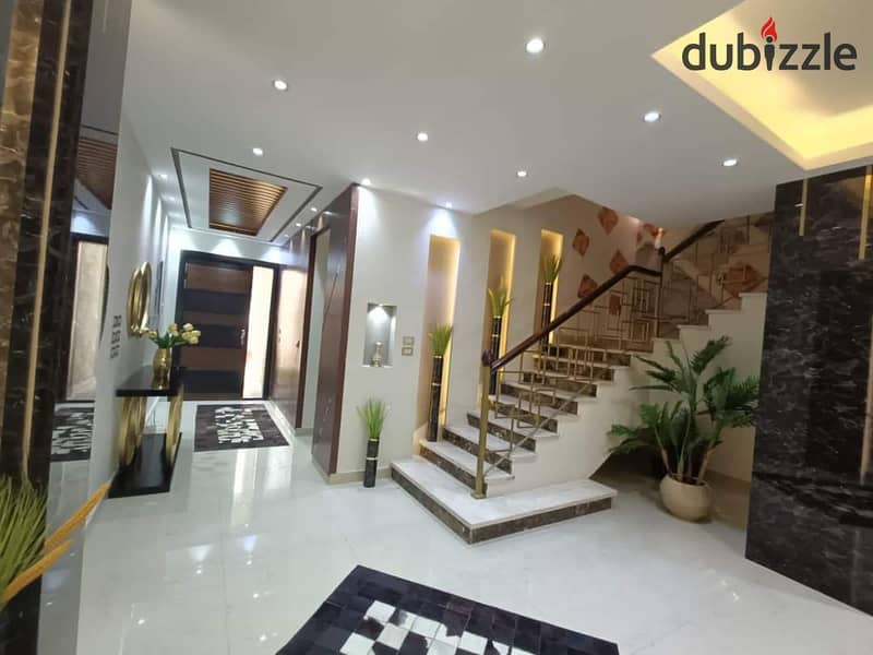 From the owner directly Twin House Villa 295 m in the finest compound in old Sheikh Zayed من المالك مباشرة فيلا295 م فى ارقى كمبوند بمدينة الشيخ زايد 3