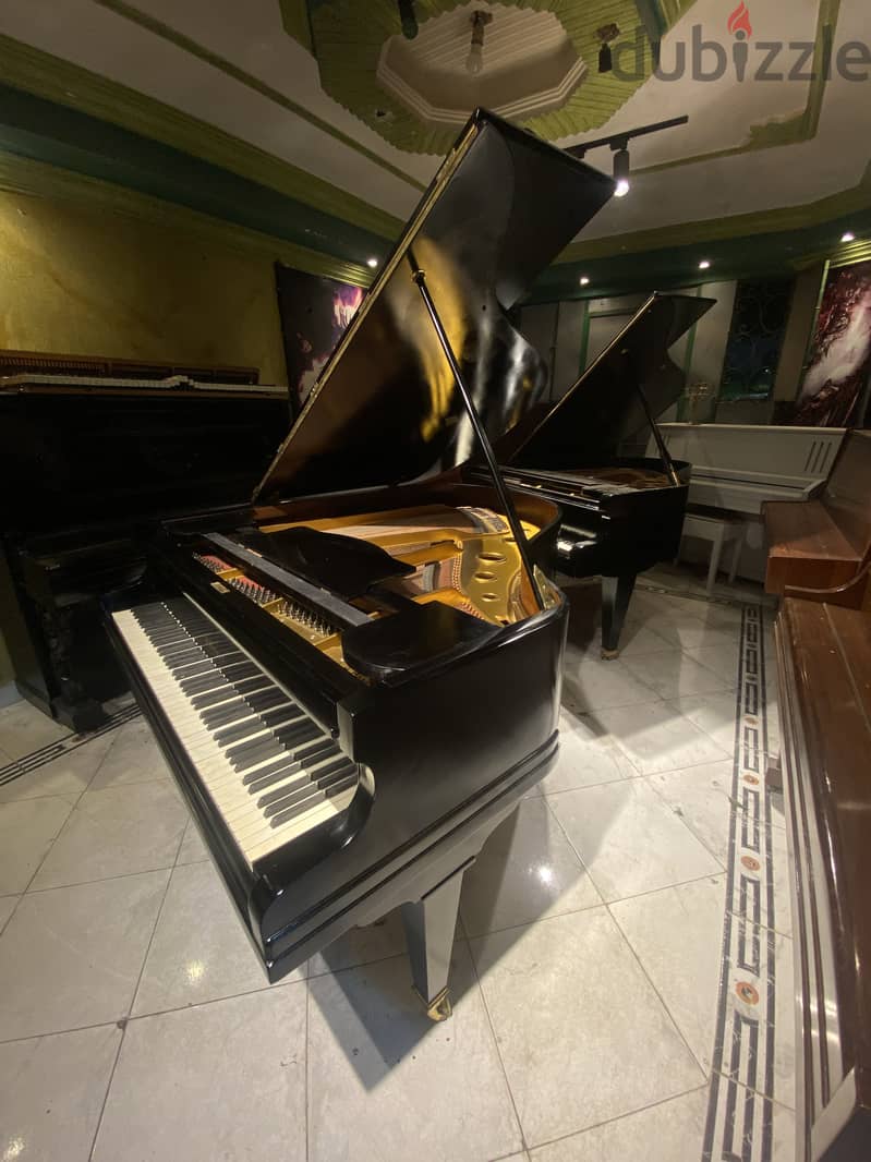 Grand german piano 2