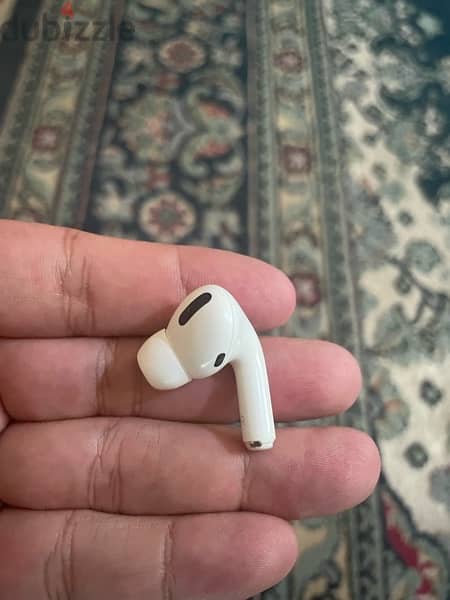 apple AirPods Pro gen 1 7