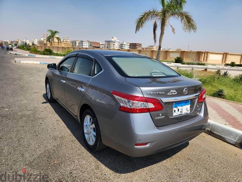 Nissan Sentra 35 km only - نيسان سنترا هاي لاين حالة نادرة 4