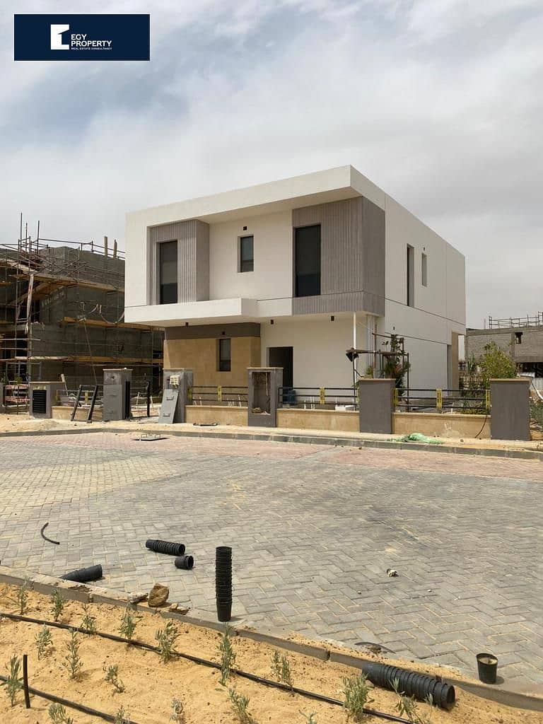 Buy Now !!! 3 BRs Zed East 6 Months Delivery  With Installments Townhouse for Sale in New Cairo Fully Finished 1